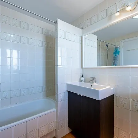 797 - Piso Con Espectaculares Vistas En Primera Linea De Playa Appartamento *